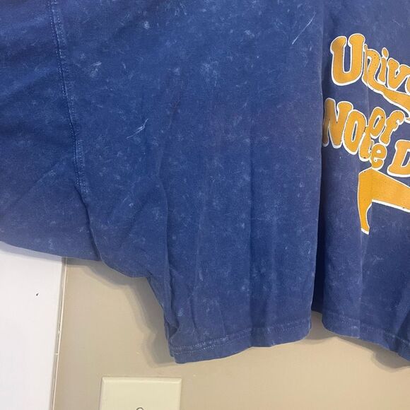University of Notre Dame Navy Oversized Long Sleeve Bleach Dye Crop Top Medium - Picture 13 of 13